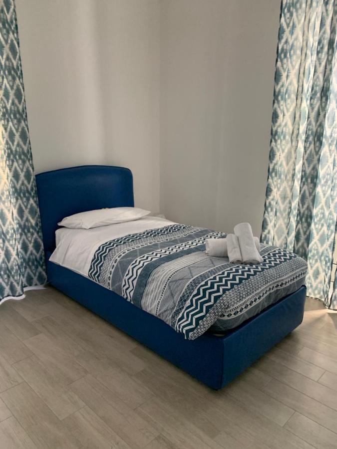 La Porta Di Carmy Lägenhet Neapel Exteriör bild